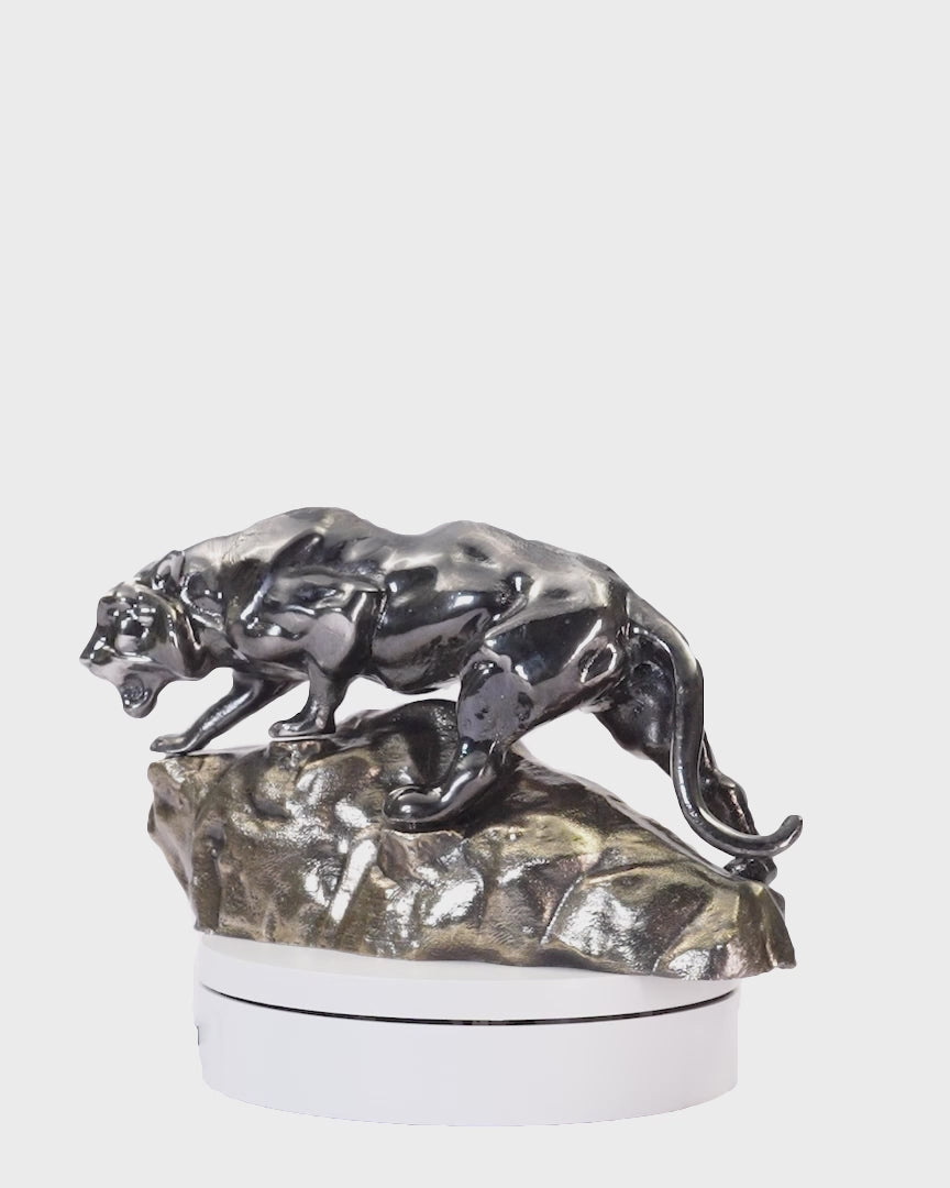 Handcrafted Royal Tiger Showpiece with Antique Base